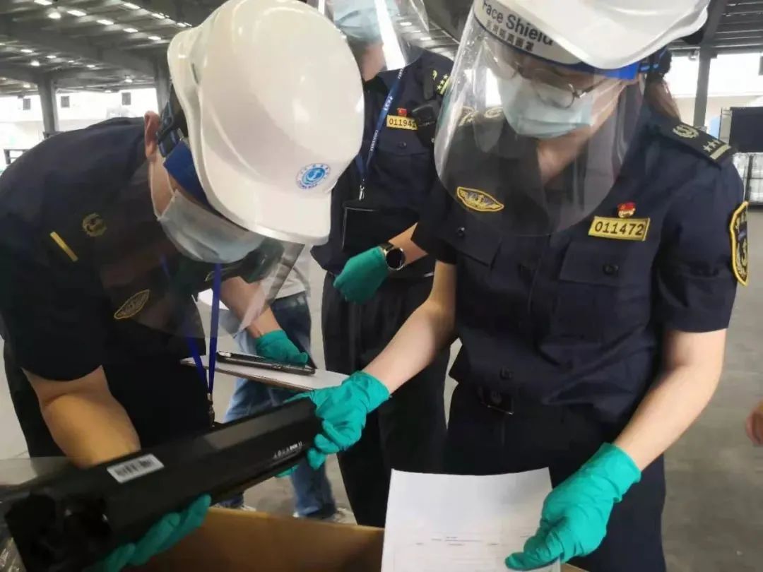 中港鋰<a href='http://globalmedical.cn' title='電池貨運' >電池貨運</a>